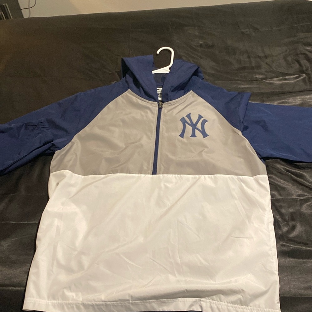 *GENUINE MERCHANDISE * MLB Yankees Vintage Windbreak jacket Size Large men's